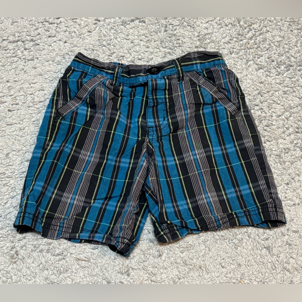 24 Month Boys Toddler Shorts & Shirts Bundle - Picture 4 of 6